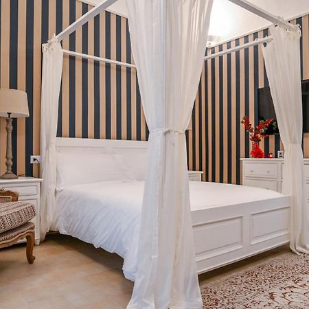 Hotel Le Residenze Del Capitano Bari Esterno foto