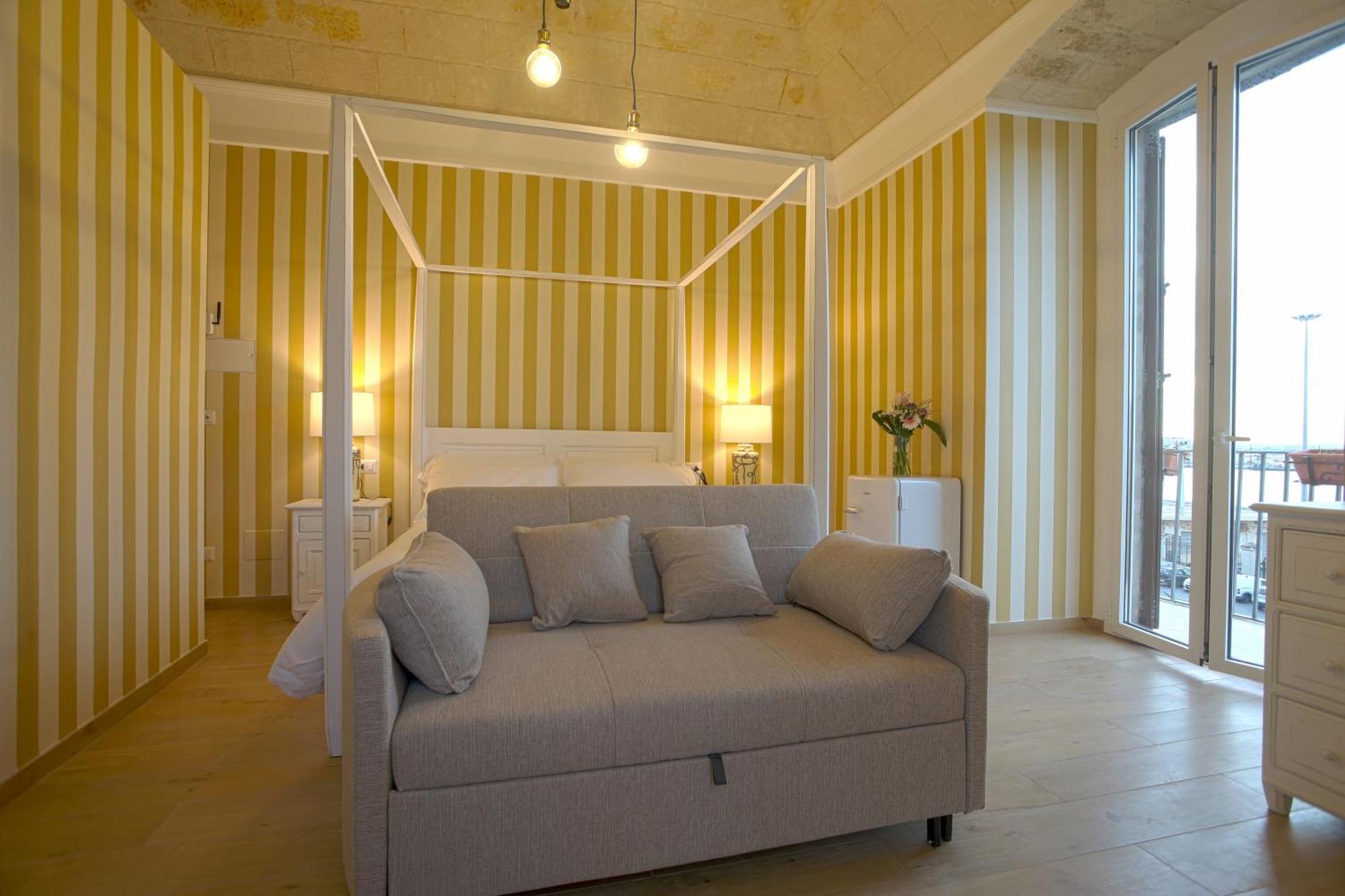 Hotel Le Residenze Del Capitano Bari Esterno foto