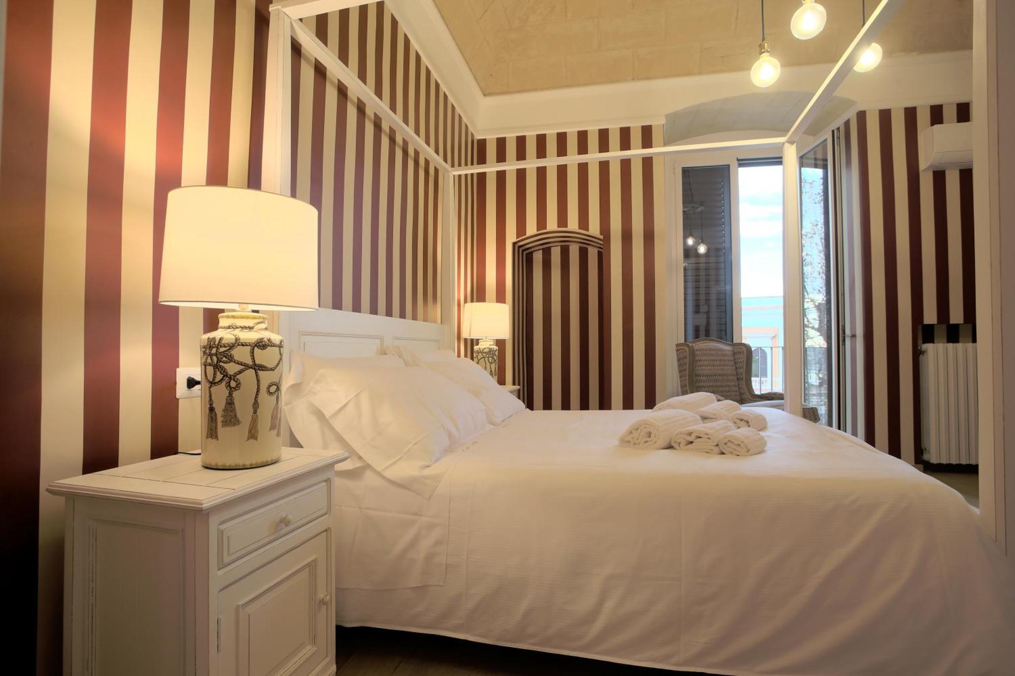 Hotel Le Residenze Del Capitano Bari Esterno foto
