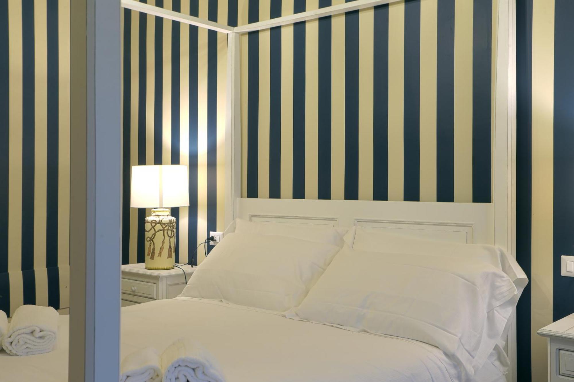 Hotel Le Residenze Del Capitano Bari Esterno foto