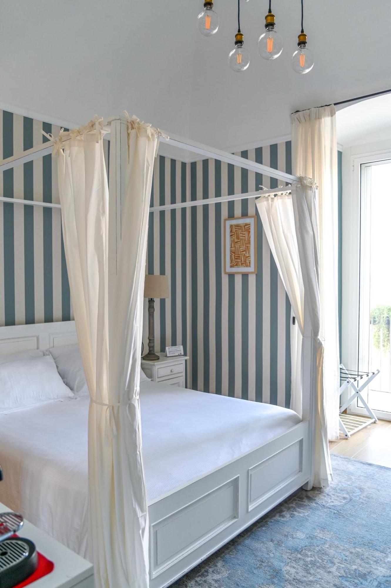 Hotel Le Residenze Del Capitano Bari Esterno foto