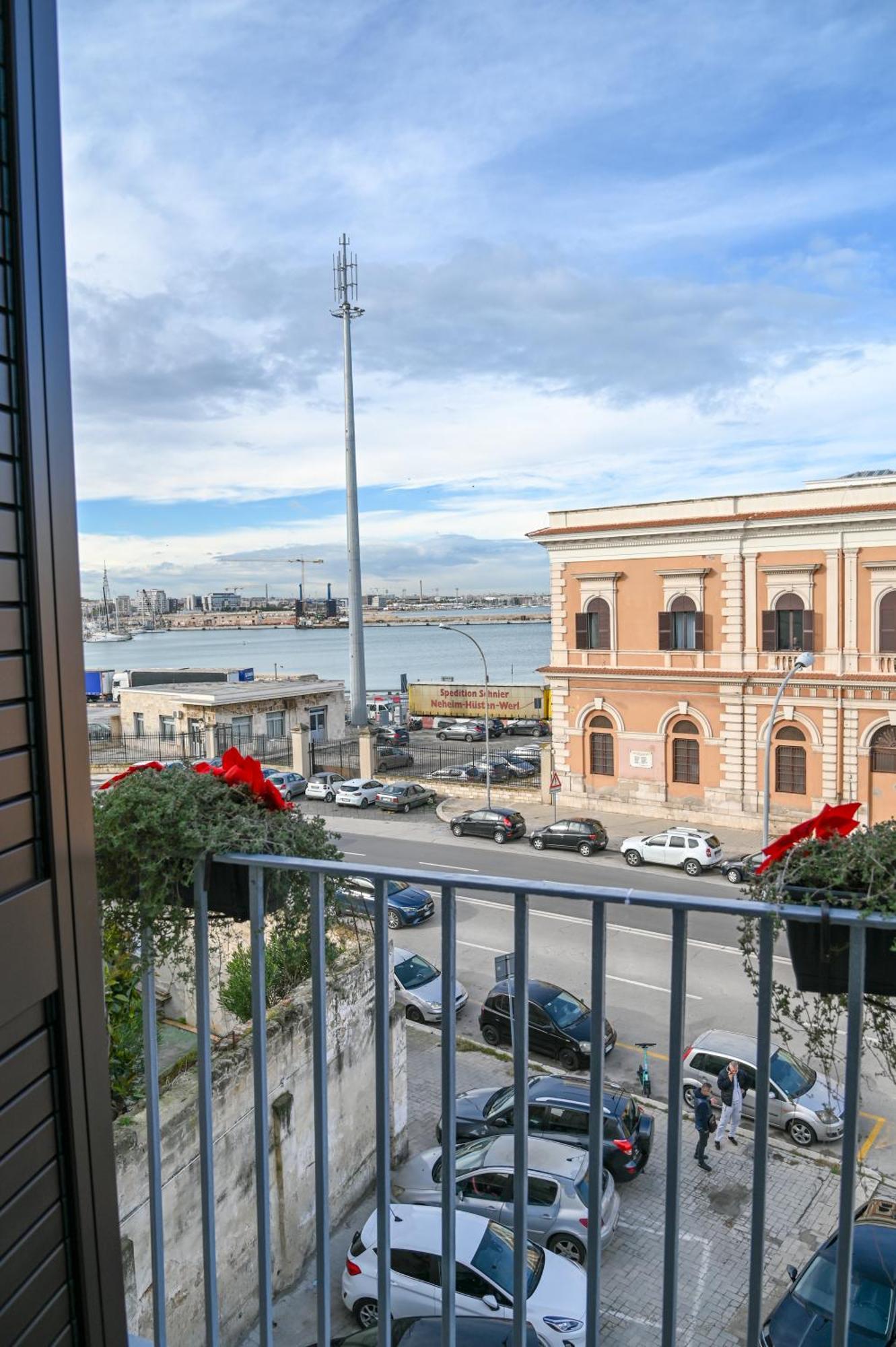 Hotel Le Residenze Del Capitano Bari Esterno foto